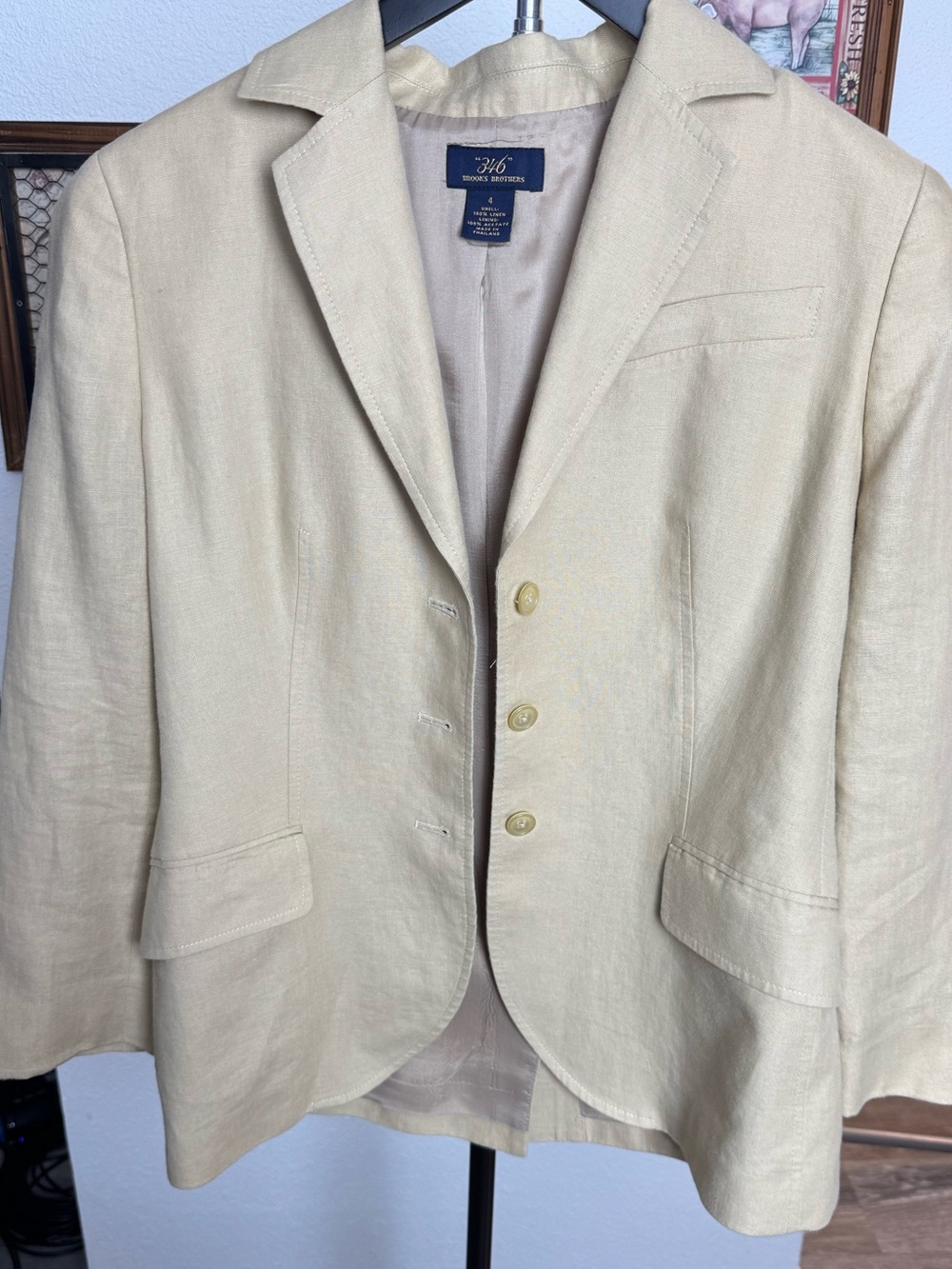 Brooks Brothers Beige Linen Blend Woman’s Blazer Size 4